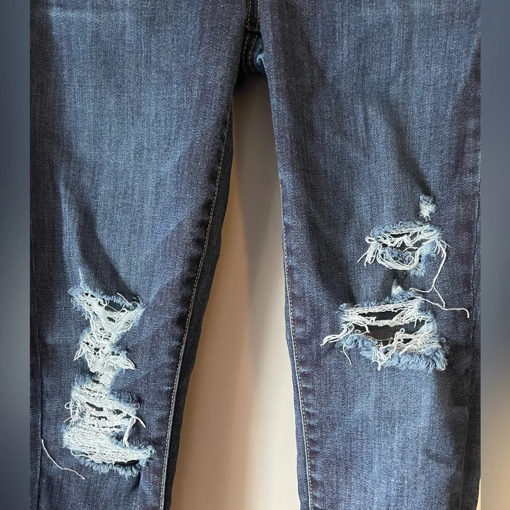 American Eagle Outfitters Ripped Hi Rise Jegging Crop - Picture 2 of 7